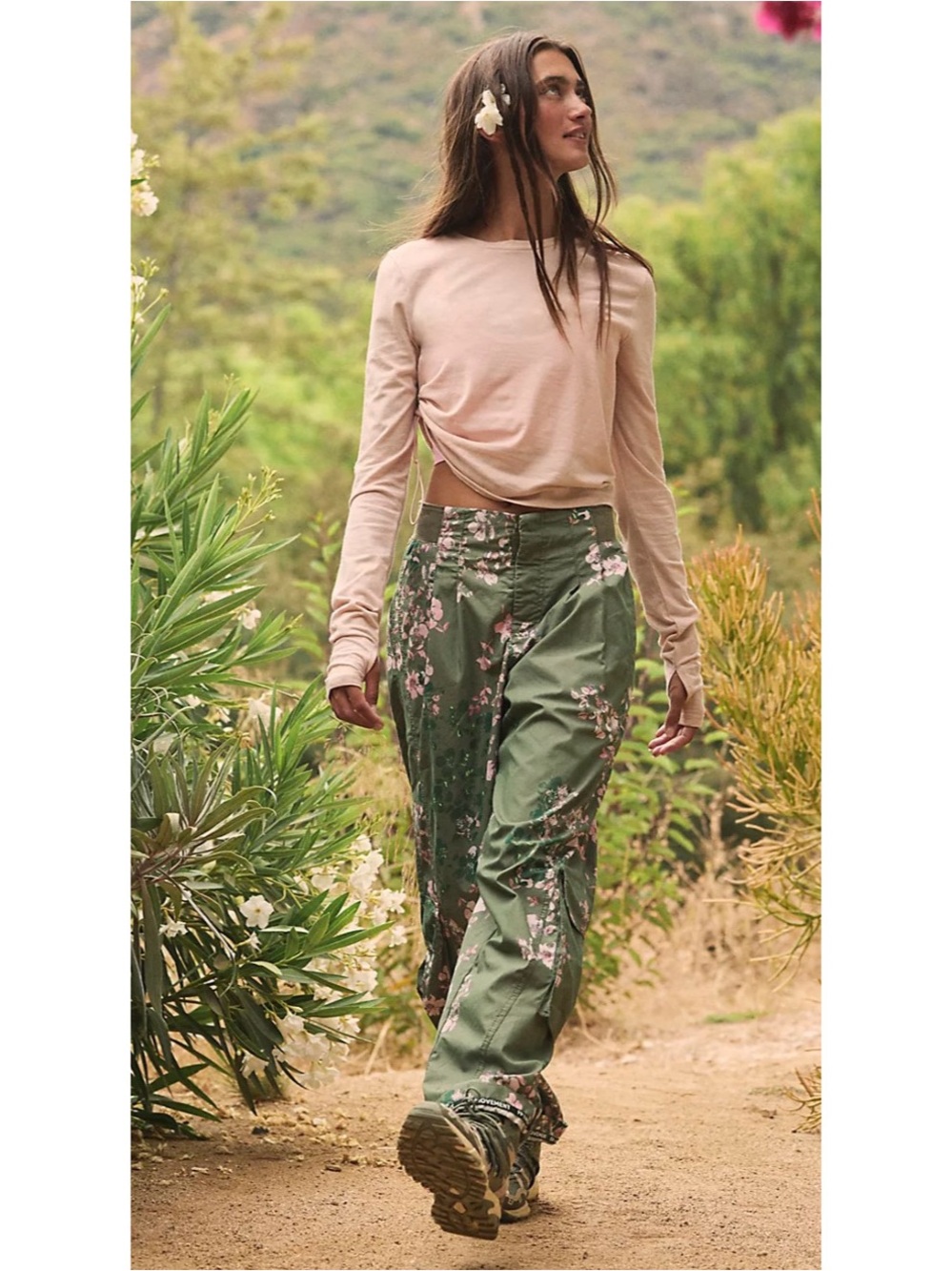 Women’s Olive Floral Cargo Pants - Green Floral Print